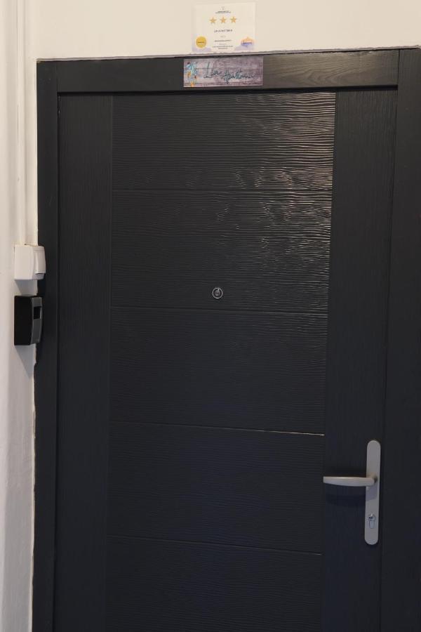 Lia Apartman Pécs Esterno foto